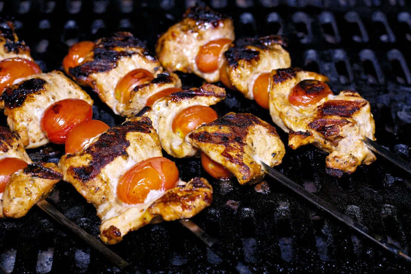 Grilling Spice-Rubbed Pork with Tomatoes