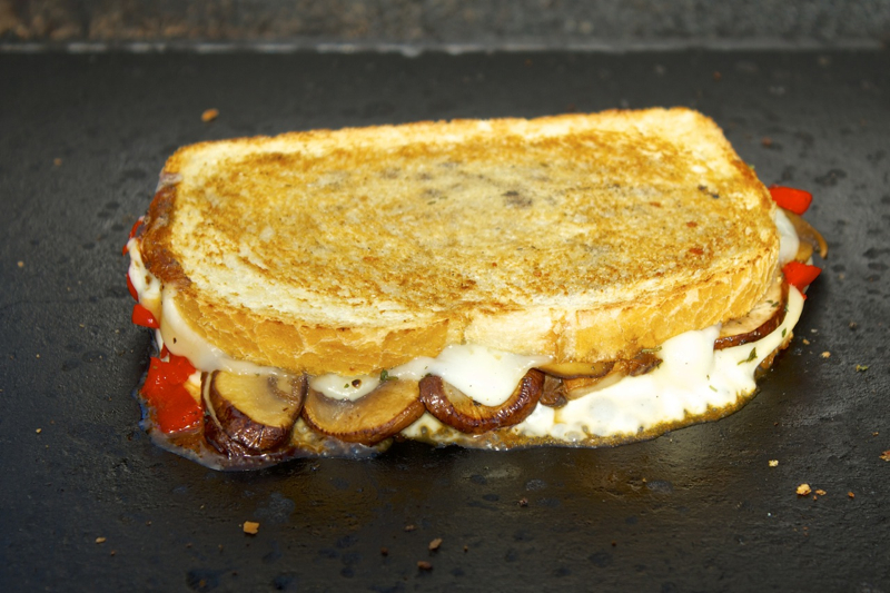 Roasted Red Bell Peppers, Sauteed Mushroom and Provolone Cheese Grilled Cheese Sandwiches