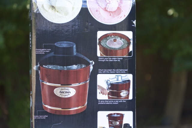 http://www.cooking-outdoors.com/wp-content/uploads/2015/06/Aroma-Old-Fashioned-Ice-Cream-Maker-2.jpg?x60323